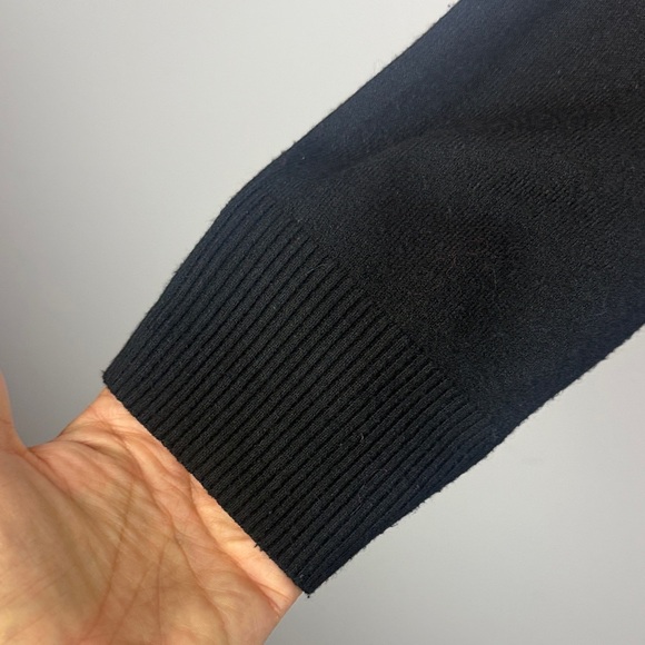 Sioni Chic Sophisticated Black Large Cardigan Fake Leather Panel & Stylish Studs - Picture 5 of 12